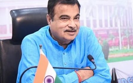 Gadkari expressed that the government is striving to find a middle ground between the MSP and market prices.