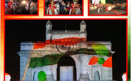 G20 delegates enjoy the cultural, digital sound and light show at Gateway of India