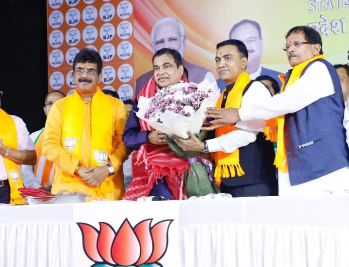 "Party with a difference" Gadkari recalls Advani's phrase.