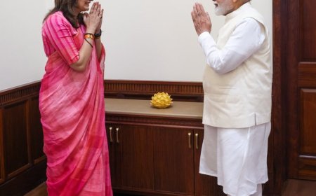 प्रियंका चतुर्वेदी की PM मोदी से मुलाकात ने बढ़ाई सियासी हलचल, राजनीतिक समीकरणों पर उठे सवाल