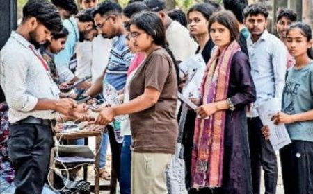 NEET-UG पेपर लीक की आशंका से देशभर में हड़कंप   राजस्थान में गड़बड़ी के दावे के बाद जांच तेज, एनटीए ने कहा — एजेंसियों के साथ पूरा सहयोग