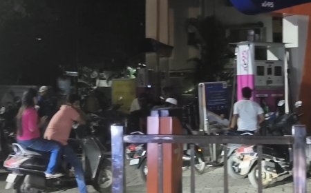 Technical Glitch at Indian Petrol Pump Near SK Stone Causes Long Vehicle Queues in Mira Road