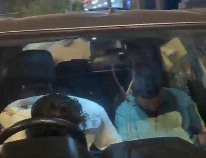 Drunk Youths Found Inside Moving Car Near Om Shanti Chowk in Bhayandar; Video Goes Viral
