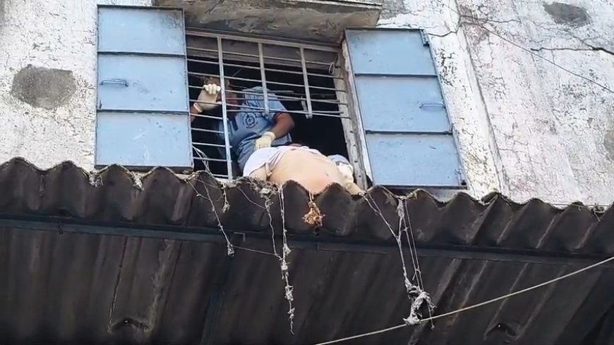 भाईंदर में संदिग्ध मौत से सनसनी, 58 वर्षीय व्यक्ति का शव खिड़की में लटका मिलाभाईंदर में संदिग्ध मौत से सनसनी, 58 वर्षीय व्यक्ति का शव खिड़की में लटका मिला