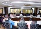 पात्र नागरिकों को बेहतर स्वास्थ्य सेवाएं दिलाने के लिए विशेष समीक्षा बैठक आयोजित