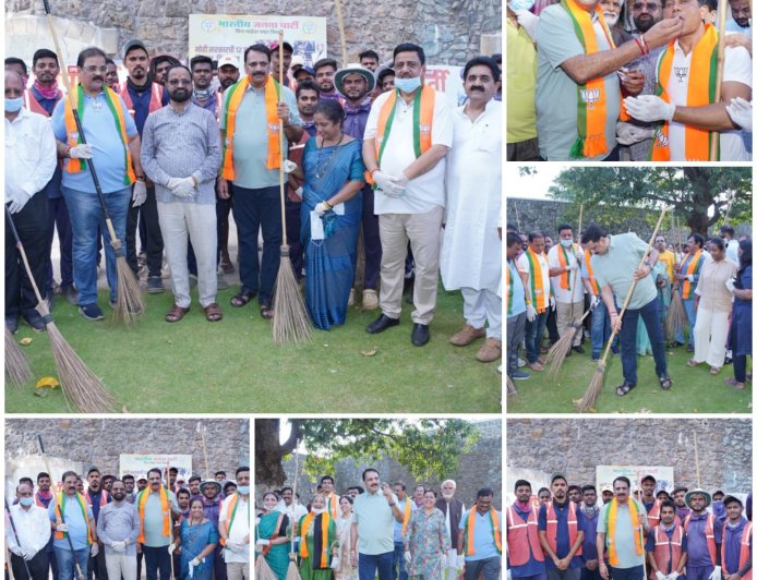 Cleanliness Drive Held at Ghodbunder Fort to Mark 12 Years of Modi Government’s Development and Public Welfare Journey