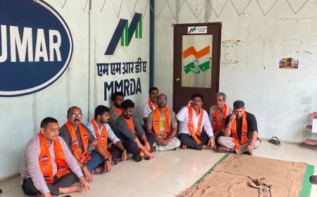 MMRDA कार्यालय के बाहर MNS का धरना, छात्रों की सुरक्षा से खिलवाड़ पर कार्रवाई की मांग