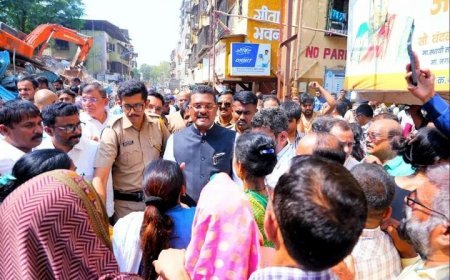 भाईंदर के देवकी अपार्टमेंट हादसे के बाद प्रताप सरनाईक ने लिया जायजा, प्रभावित परिवारों को मिलेगी अस्थायी छत