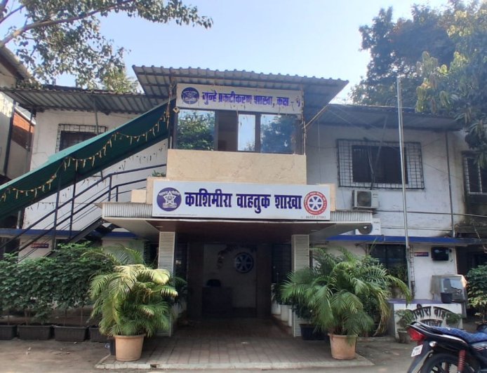 मीरा-भाईंदर में साड़ी और पीतल की मूर्तियां चोरी करने वाली अंबरनाथ गैंग के 2 आरोपी गिरफ्तार